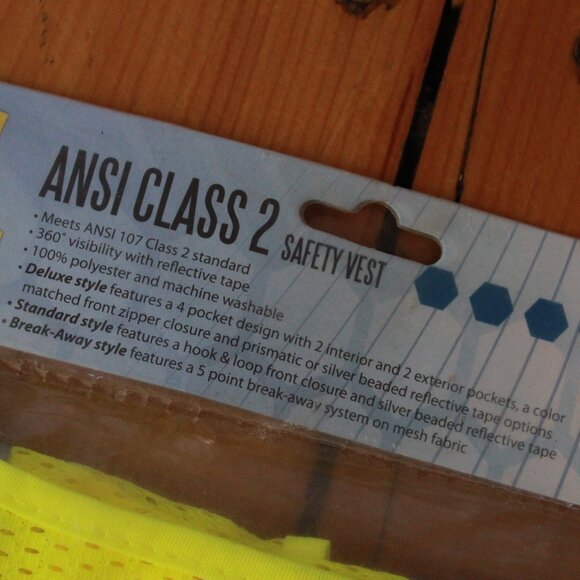 Jackson Safety ANSI Class 2 Safety Vest - Picture 4 of 7